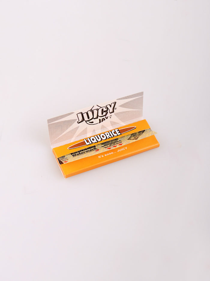 JJs Liquorice 1 1-4 Papers | One Colour-Image 2