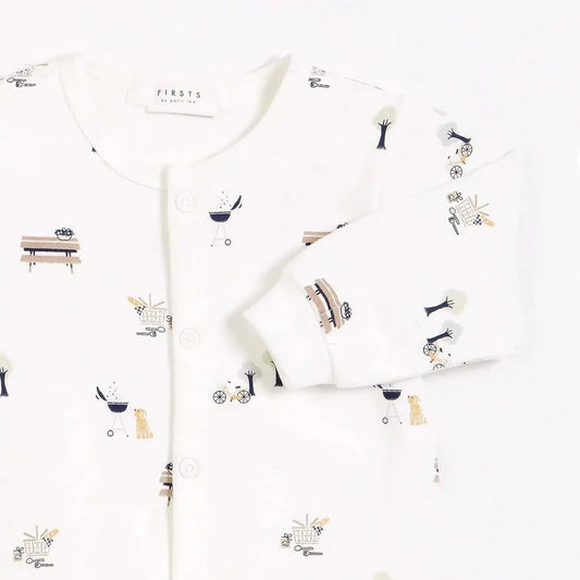 "little picnic" print on off-white sleeper | petit lem