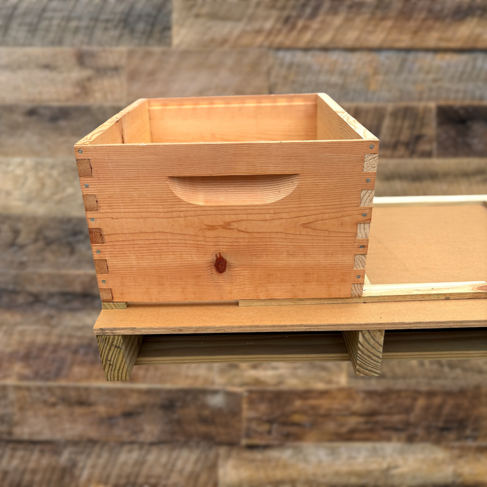 2-Way MDO Migratory Bee Pallet