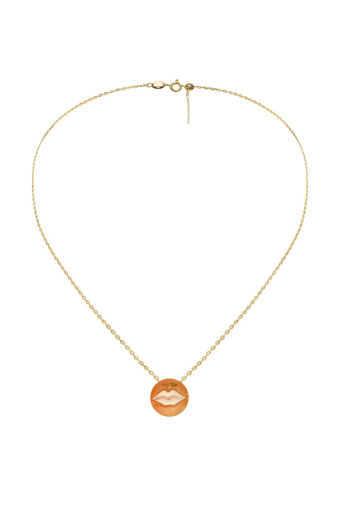 CMNC0004 cameo charm necklace lips