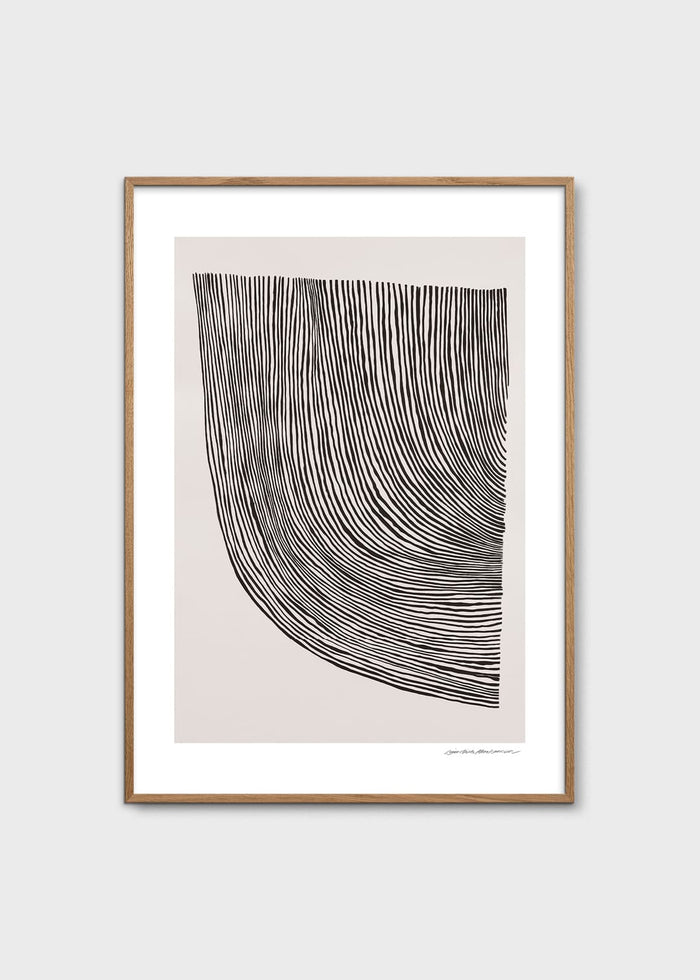 Curves by Leise Dich Abrahamsen