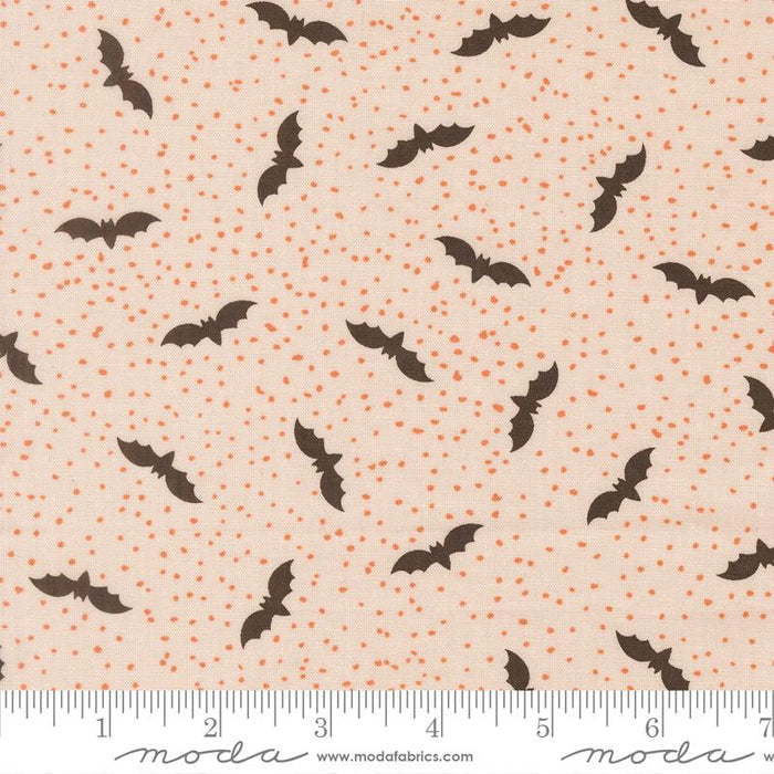 F3089 - Purrs and Boos - Bats - Moonbeam