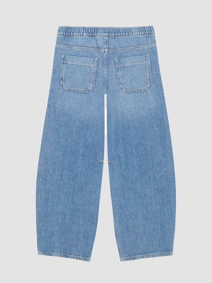 DL1961 girls' Lilia barrel pull-on jeans in medium blue denim 'Meadow Lake', flat back view with patch pockets.
