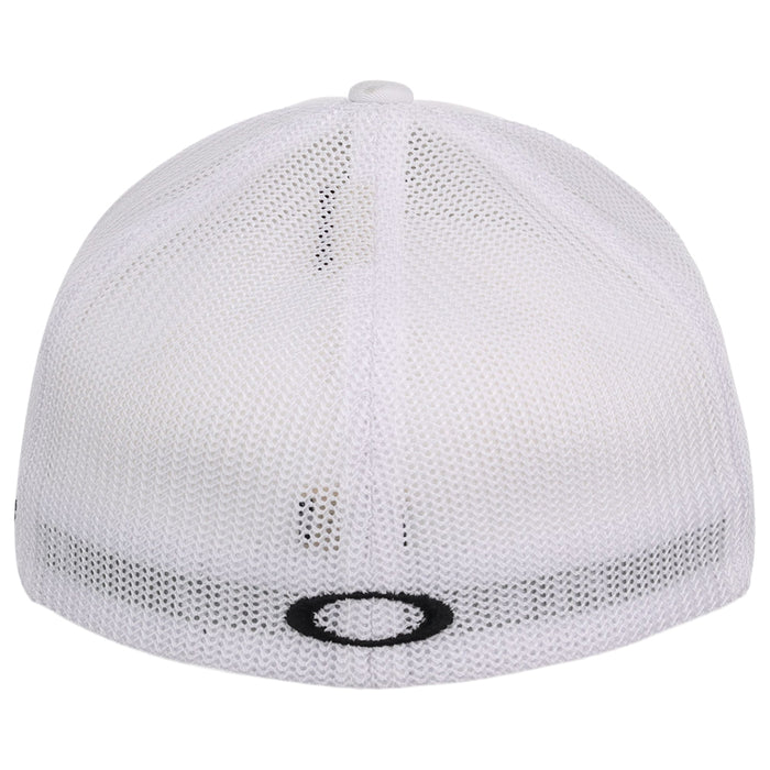 Oakley Golf Cresting Trucker - White