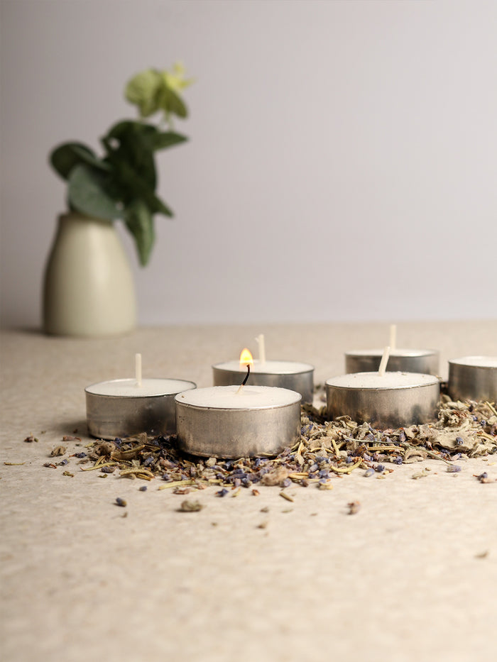 Tealight Candles 8 pcs | One Colour-Image 1